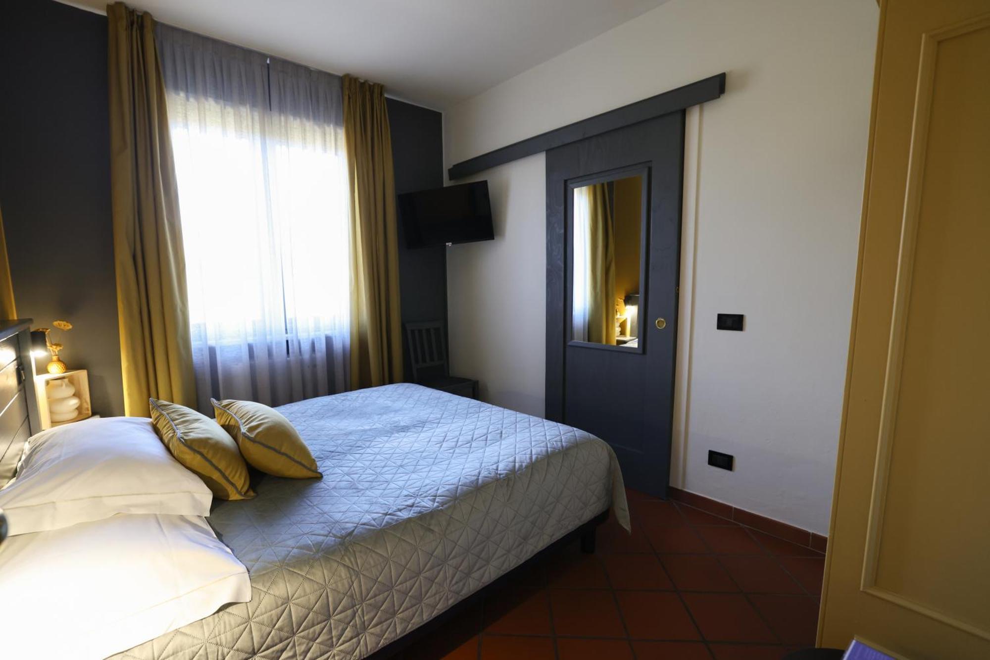 Hotel Florence Manerba del Garda Exterior foto